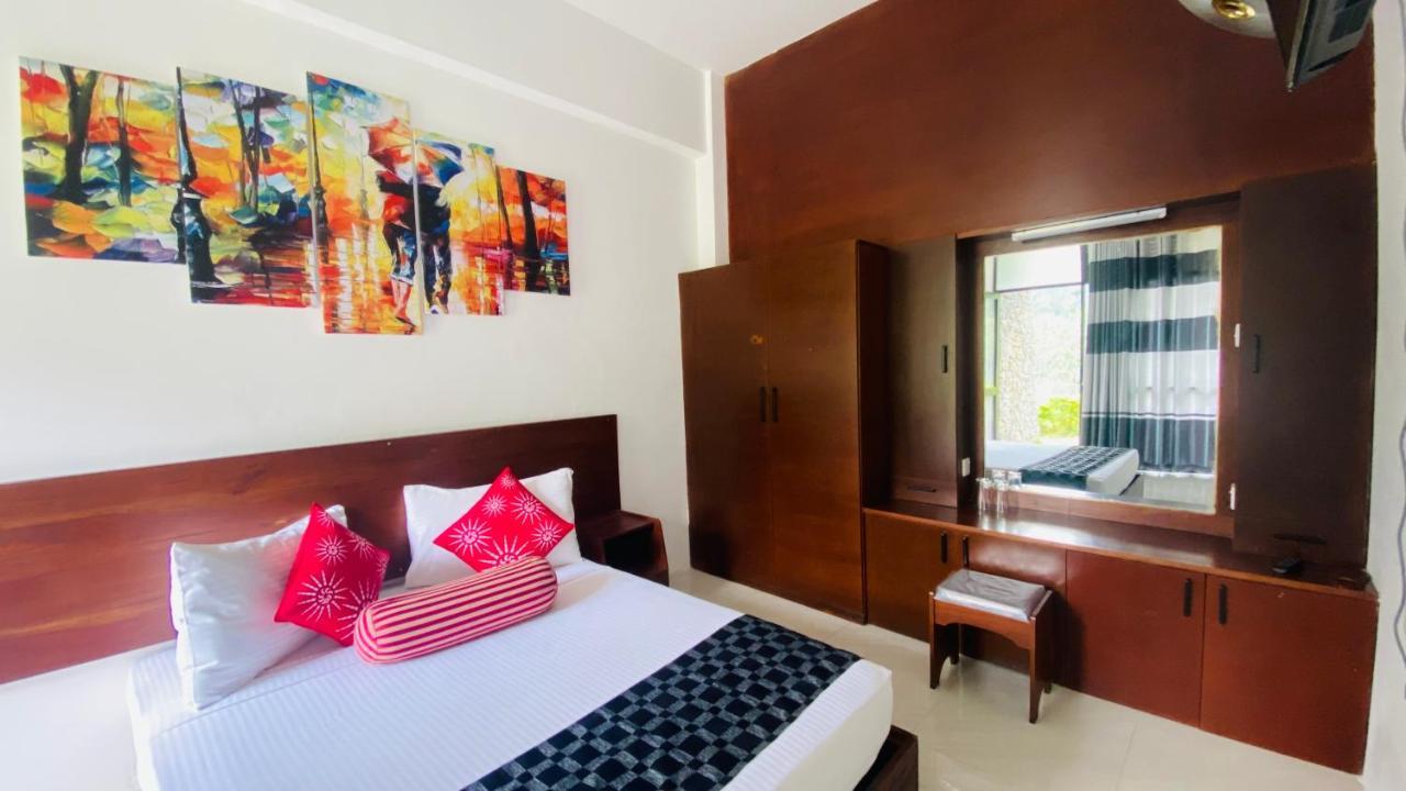 Aloft Grand Hotel Элла Экстерьер фото